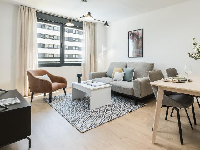 Modern 2 bedroom apartment for rent in Valdebebas