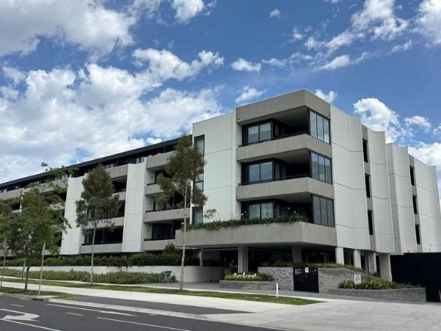 Modern 2 Bedroom Apartment in the Heart of Burwood East