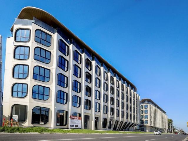 Modern 2 Bedroom Apartment in the heart of Thomastown!