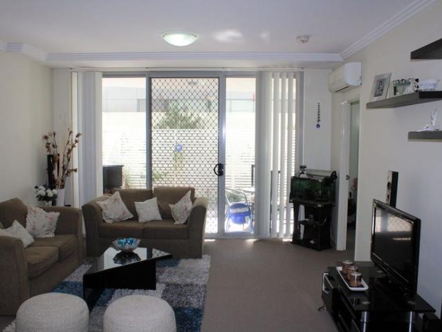Modern 2 Bedroom Apartment in Westmead!