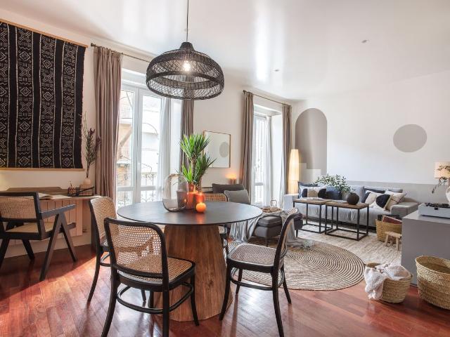 Modern 2 Bedroom Apartment in Almagro with Dedicated Workspace and Designer Finishes, Madrid Amsterdam Apartments for Rent