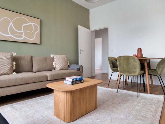Modern 2 Bedroom Apartment in Charlottenburg, Berlin Amsterdam Apartments for Rent