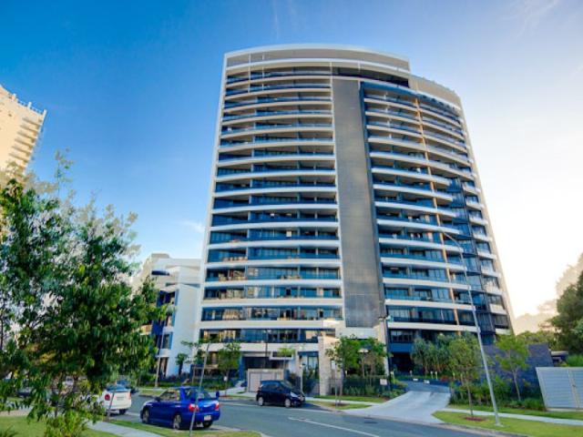 Modern 2 Bedroom Apartment in Southport: Spacious, Comfortable, and Convenient