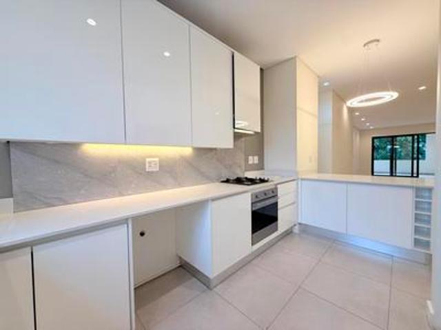 modern 2 bedroom apartment on the ma.