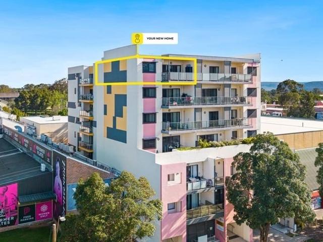 Modern 2 Bedroom Apartment Prime Penrith Location