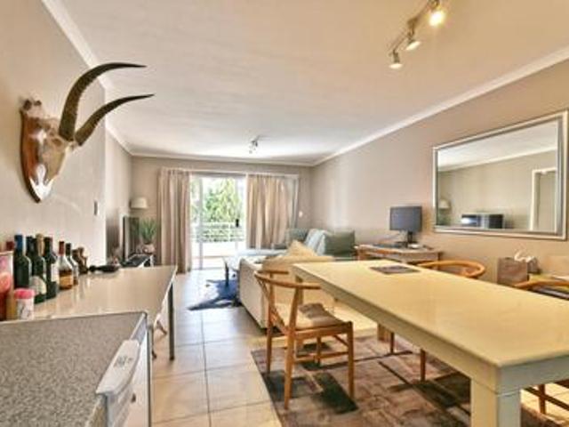 modern 2 bedroom apartments availabl.