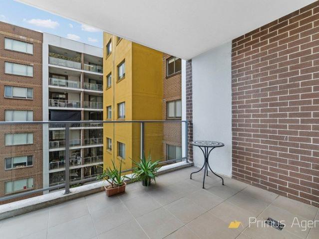 MODERN 2 BEDROOM APARTMENTS MINUTES AWAY FROM STOCKLANDS MERRYLANDS