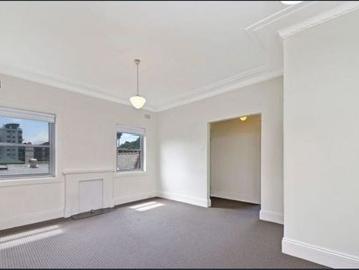 MODERN 2 BEDROOM ART DECO APARTMENT
