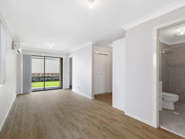 Modern 2 bedroom Duplex