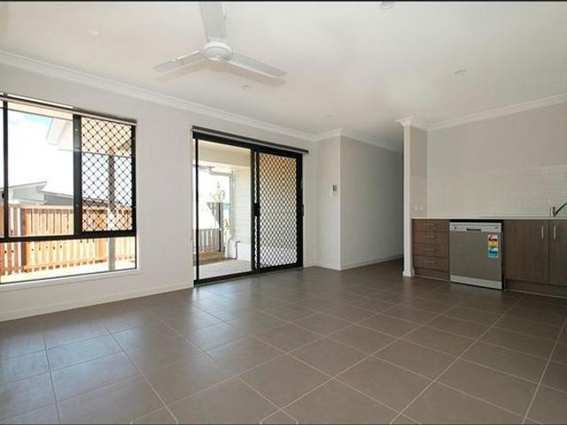 Modern 2 Bedroom Duplex