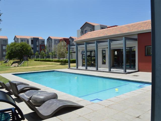 Modern 2 bedroom Fully Furnished Apartment In Craigavon
