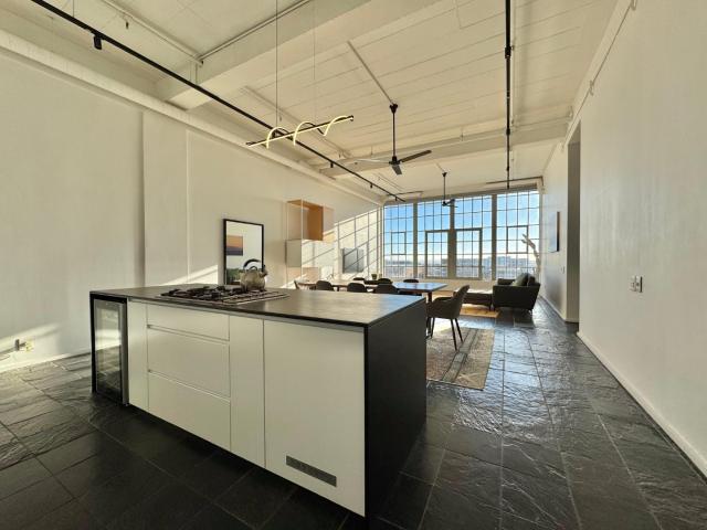 Modern 2 Bedroom Furnished Apartment in Salt River