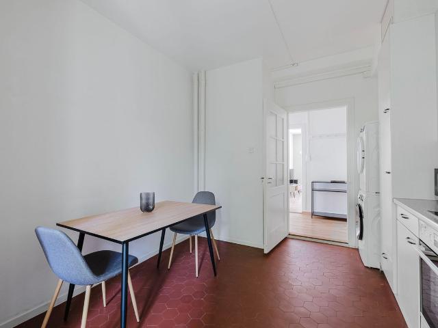 Modern 2 Bedroom Furnished Apartment in Unterstrass, Zurich Amsterdam Apartments for Rent