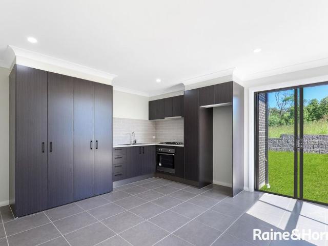 Modern 2 Bedroom Flat in Prime Campbelltown Location!