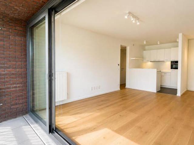 modern 2 bedroom flat with terrace in Cadix neighbourhood