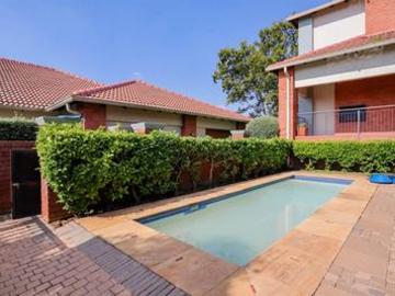 modern 2 bedroom flat with great amenities