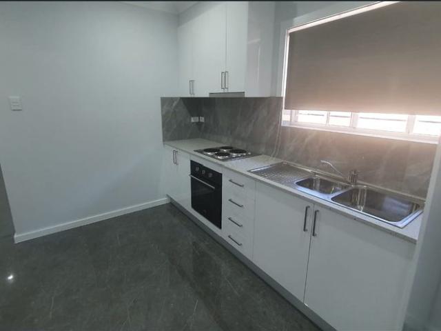 Modern 2 bedroom granny flat Bonnyrigg