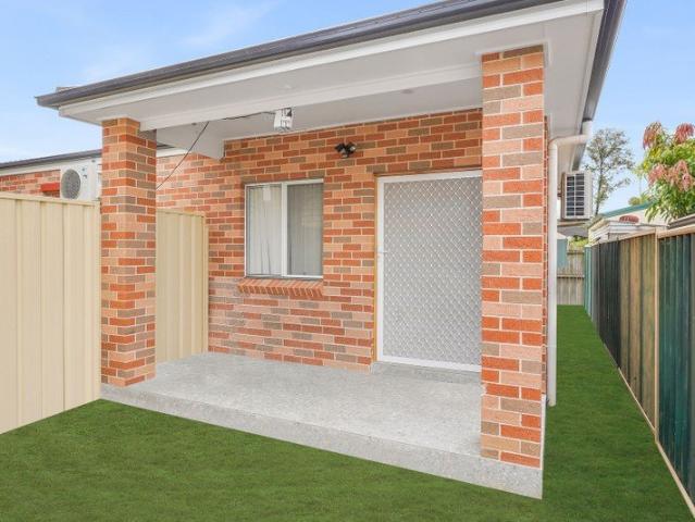Modern 2 Bedroom Granny Flat for Rent
