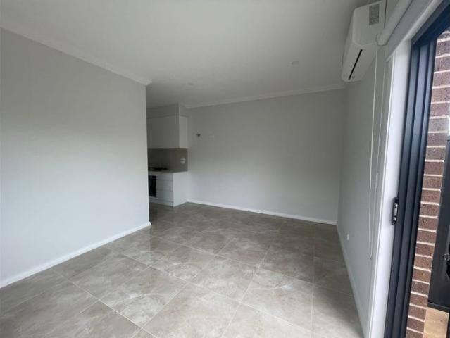 Modern 2 Bedroom Granny Flat in the Heart of Austral