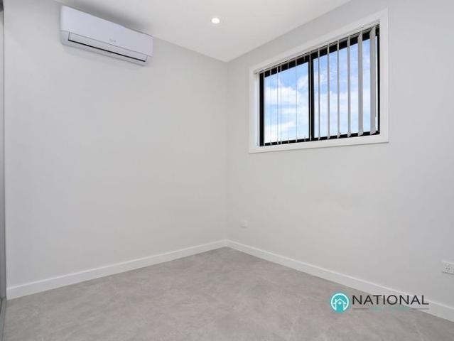 Modern 2 bedroom granny flat Water included