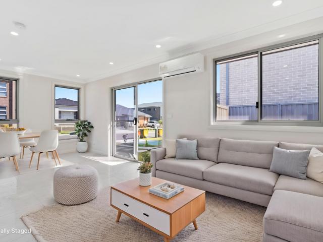 MODERN 2 BEDROOM GRANNY FLAT