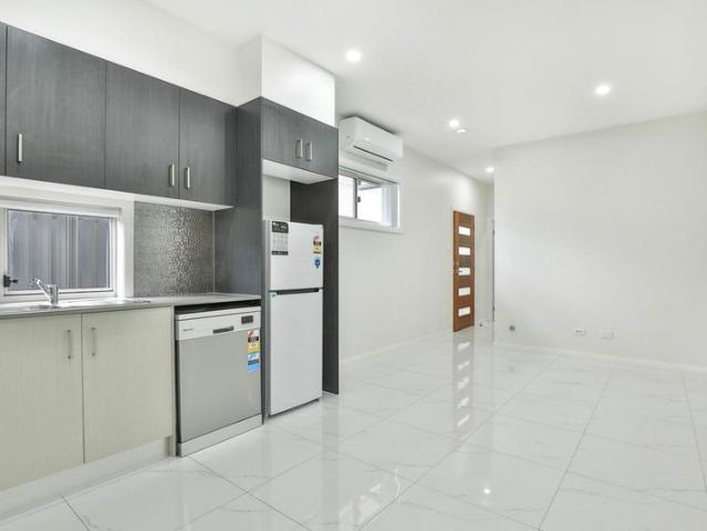 Modern 2 Bedroom Granny Flat