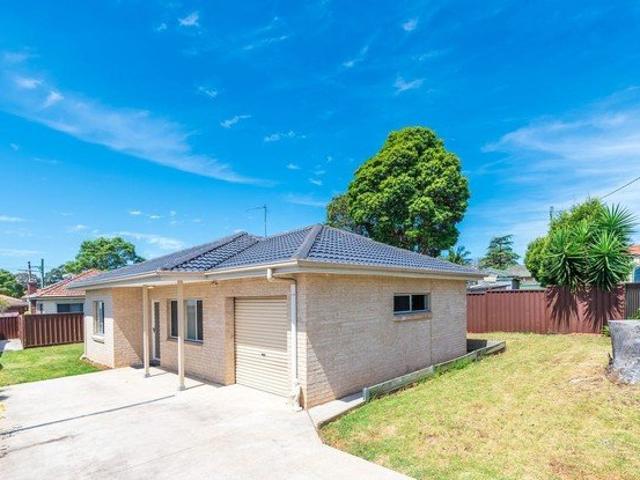 Modern 2 Bedroom Granny Flat