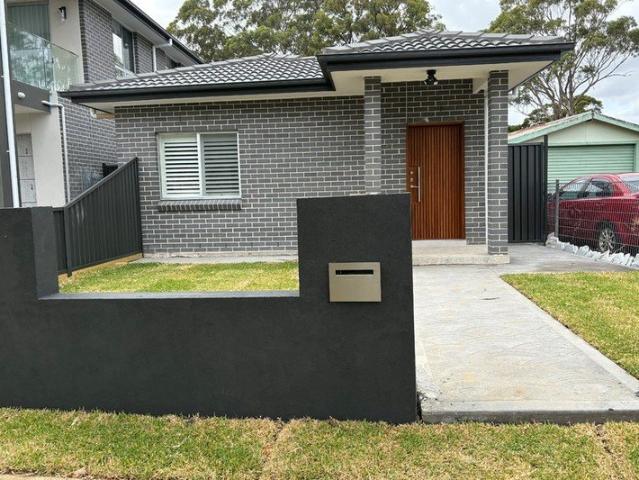 MODERN 2 BEDROOM HOME