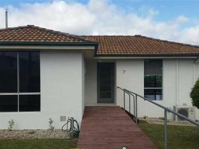 Modern 2 Bedroom Home
