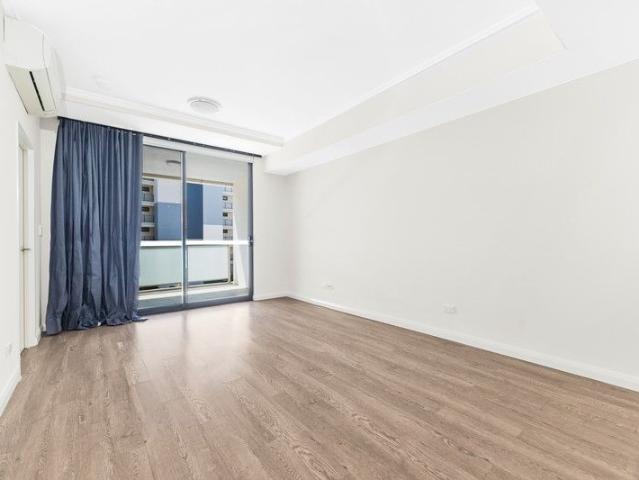 Modern 2 Bedroom Home in a Peaceful and Convenient Location