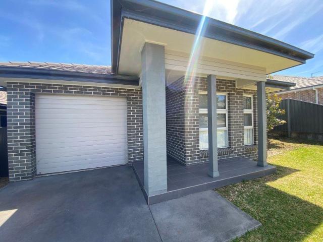 Modern 2 Bedroom Home in a Prime Location