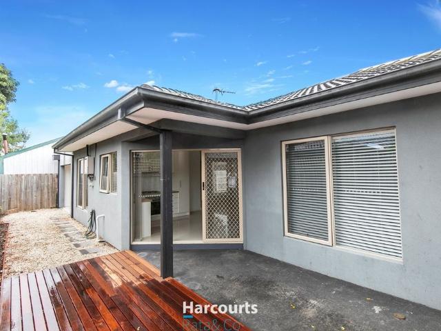 Modern 2 Bedroom Home in Lalor
