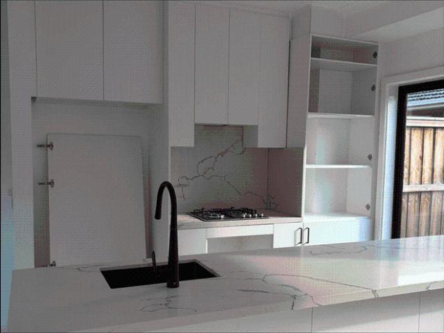 Modern 2 Bedroom Home in St Albans
