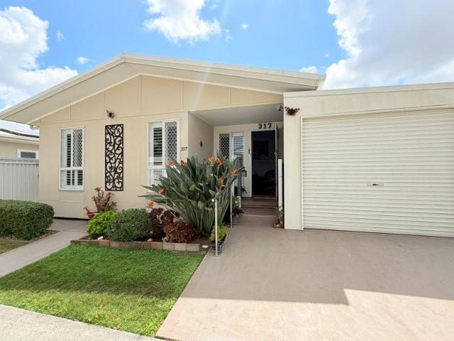 MODERN 2 BEDROOM HOME MOVE IN NOW!