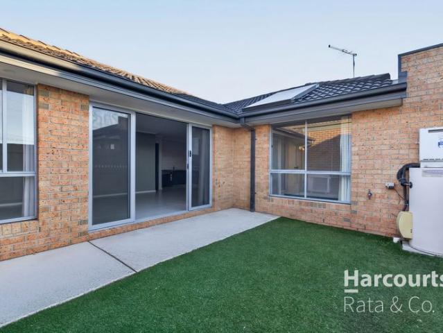 Modern 2 Bedroom Home with Abundant Natural Light in Epping