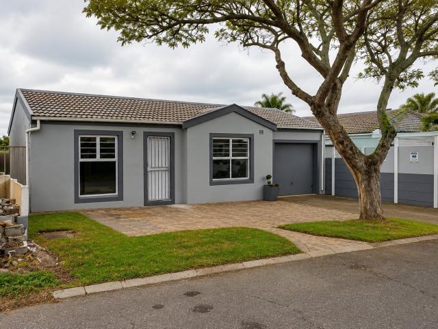Modern 2 Bedroom Home with Private Garden
