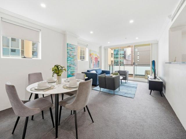 Modern 2 Bedroom in Haymarket!