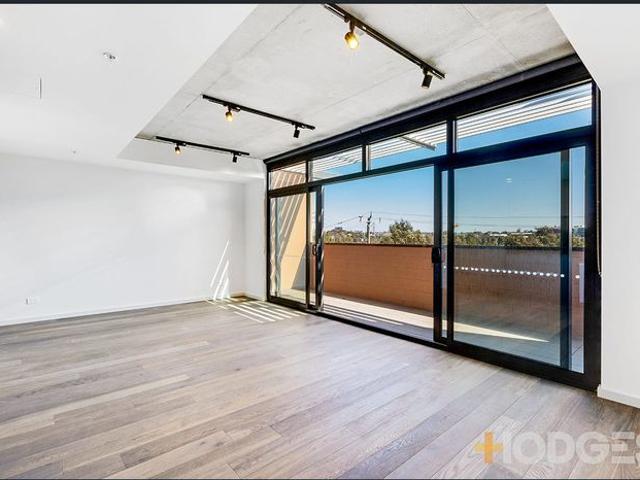 Modern 2 Bedroom Living