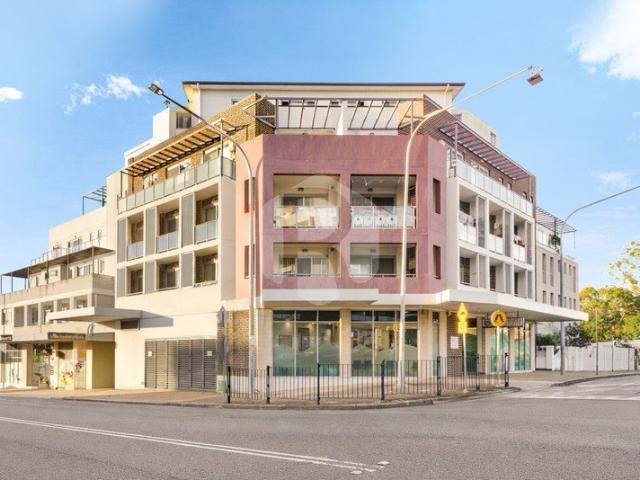 MODERN 2 BEDROOM LIVING | 300M TO SEVEN HILLS STATION