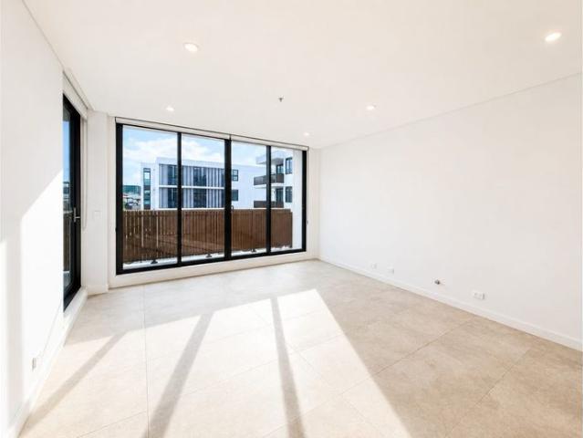 Modern 2 Bedroom Living in the Heart of Edmondson Park