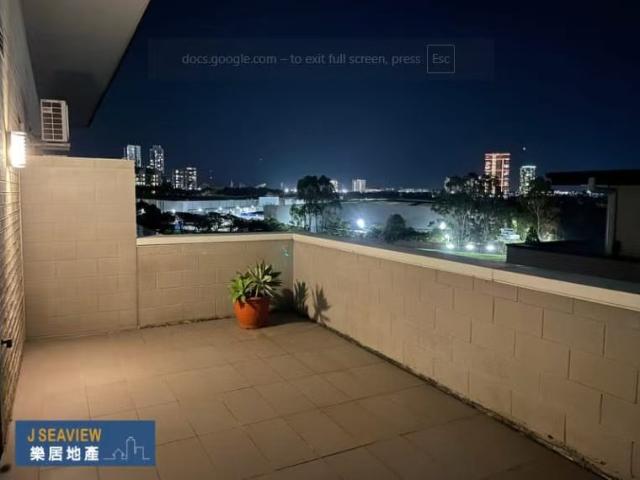 Modern 2 Bedroom Penthouse Lifestyle & Convenience at Great Value!