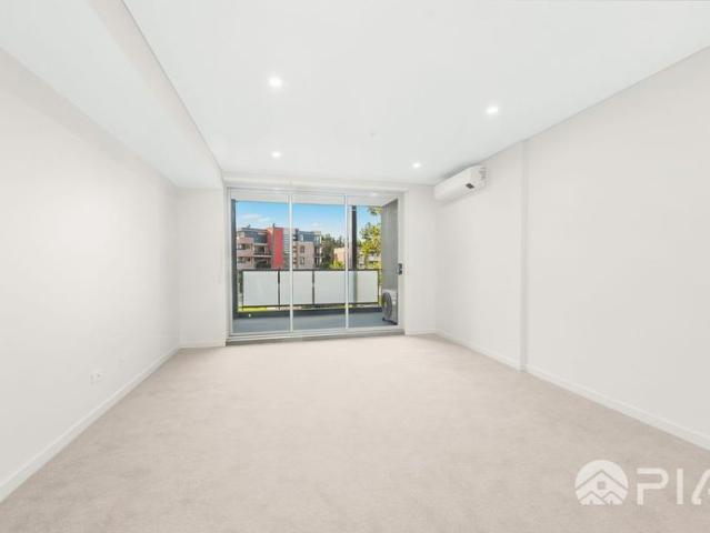 Modern 2 bedroom plus study apartment close to amenities for lease