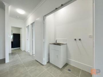 Modern 2 Bedroom Rental Apartment in Ashby