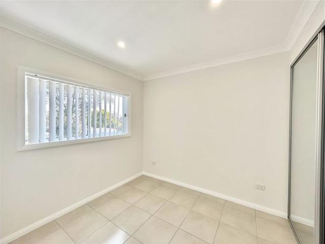 Modern 2 Bedroom Residence!