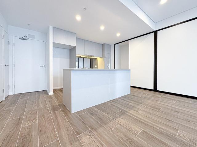 Modern 2 Bedroom Retreat in Rouse Hill / Tallawong Stylish & Connected Living!