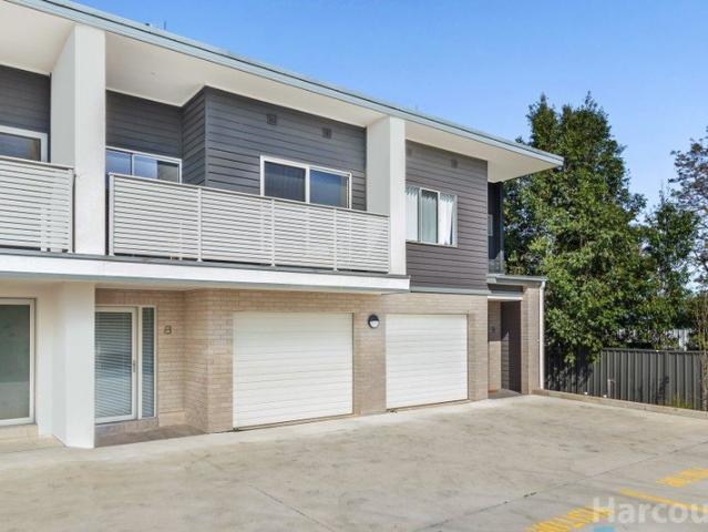 Modern 2 Bedroom Townhouse