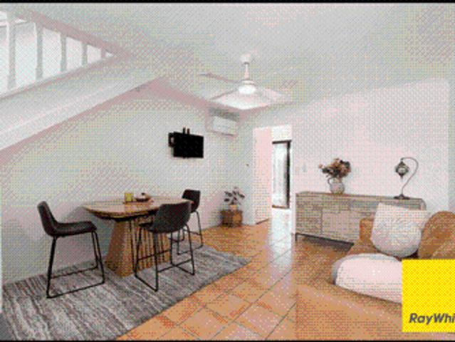 Modern 2 Bedroom Townhouse in a Quiet, Leafy Pocket of Wavell Heights