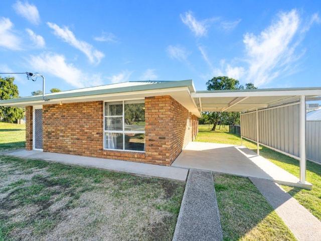 Modern 2 bedroom unit