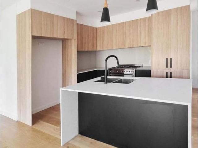 MODERN 2 BEDROOM UNIT