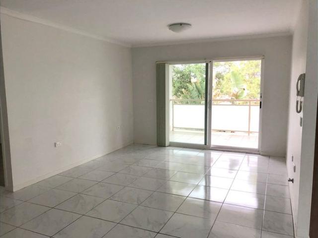 Modern 2 Bedroom Unit